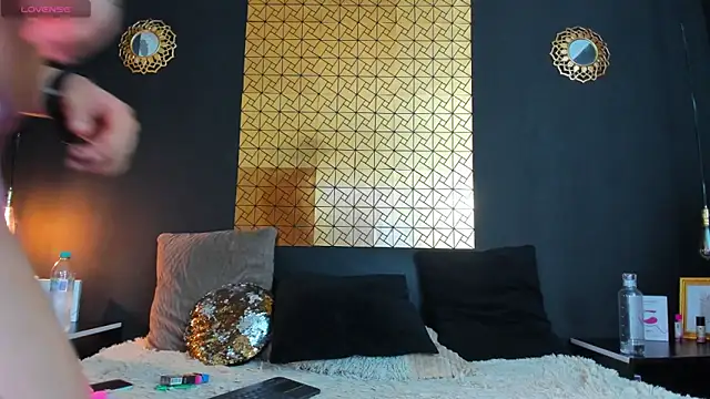 Snapshot of francesco_evan chatting on January 19, 2025, 8:41 pm francesco evan online show from January 19, 2025, 8:41 pm