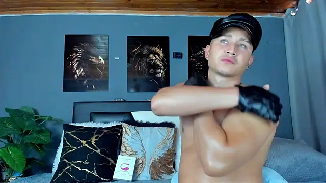 Snapshot of francesco_evan chatting on September 26, 2025, 9:30 pm francesco evan online show from September 26, 2025, 9:30 pm