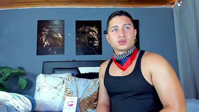 Snapshot of francesco_evan chatting on October 1, 2025, 2:23 pm francesco evan online show from October 1, 2025, 2:23 pm