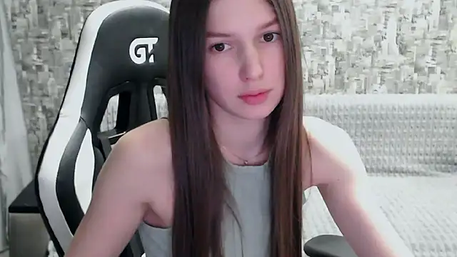 MissMiaCutie online show from February 21, 2025, 3:43 pm