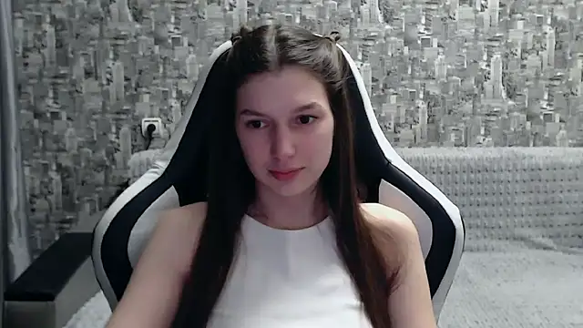 MissMiaCutie online show from March 1, 2025, 4:00 pm