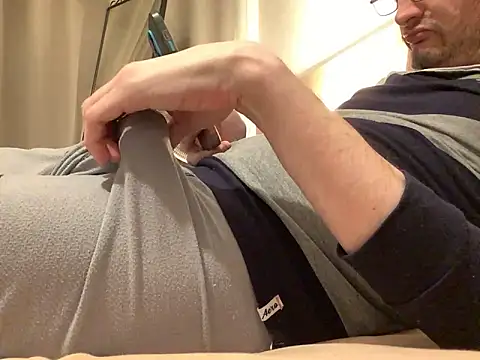 Hebrewhammers42 online show from February 20, 2026, 8:20 pm