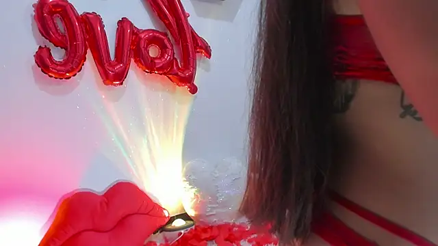 Snapshot of SharonSander chatting on February 15, 2025, 4:36 am SharonSander online show from February 15, 2025, 4:36 am