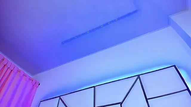 SarayRoyse online show from January 23, 2025, 10:11 pm