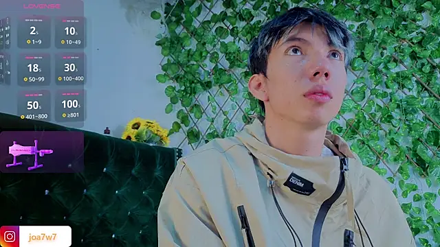 Levii Ackermann online show from November 21, 2025, 1:43 pm