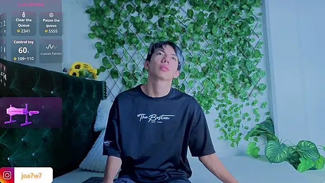 Levii Ackermann online show from November 26, 2025, 1:34 pm