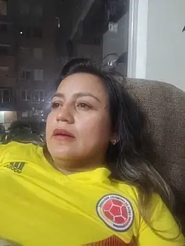 silvana queen07 online show from June 18, 2026, 4:13 am