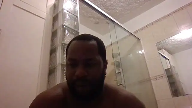Bighood T online show from May 26, 2026, 4:08 am