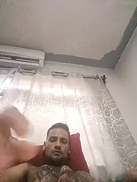 Leonf777 online show from October 6, 2025, 11:35 pm