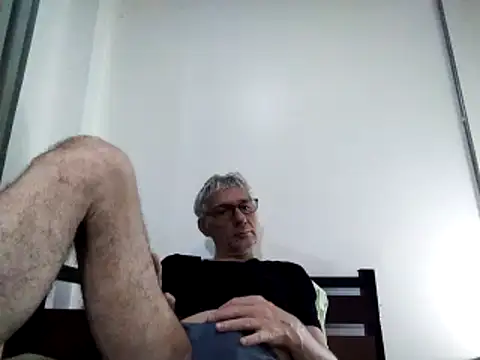 BIGUNCUTHARDCOCK online show from February 20, 2025, 12:08 am