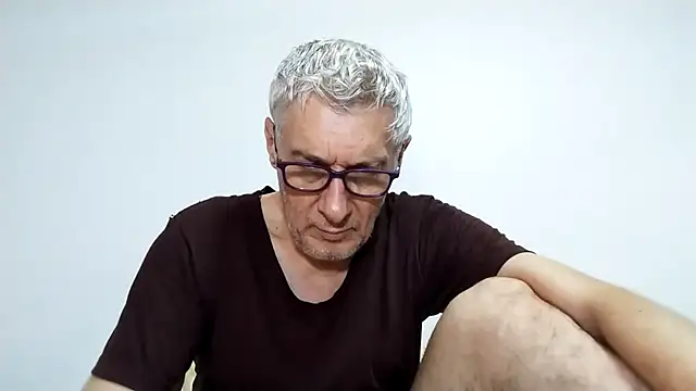 BIGUNCUTHARDCOCK online show from February 17, 2026, 1:35 am