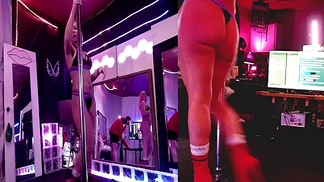 Snapshot of MadisonMarie chatting on December 14, 2024, 11:29 am MadisonMarie online show from December 14, 2024, 11:29 am