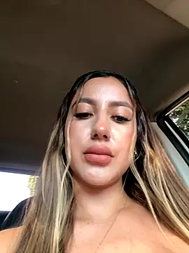 Sarapalmer1 online show from October 8, 2025, 8:28 pm