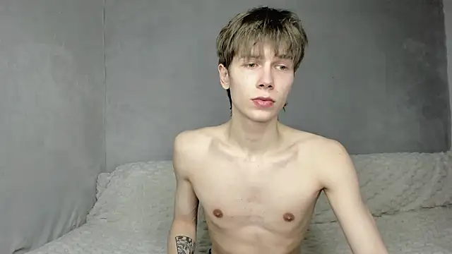 Snapshot of Makentoshi_ chatting on March 14, 2026, 7:19 pm Makentoshi online show from March 14, 2026, 7:19 pm