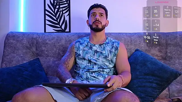 Snapshot of Bruno_Mattos chatting on March 17, 2025, 11:11 pm Bruno Mattos online show from March 17, 2025, 11:11 pm