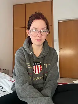 RoxiBlack online show from February 12, 2026, 9:48 am