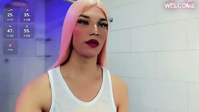 Snapshot of Victoria_Kastelo chatting on October 30, 2025, 7:14 pm Victoria Kastelo online show from October 30, 2025, 7:14 pm