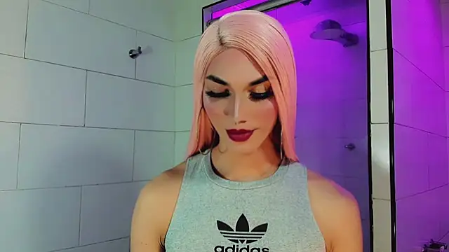 Snapshot of Victoria_Kastelo chatting on November 4, 2025, 7:13 pm Victoria Kastelo online show from November 4, 2025, 7:13 pm