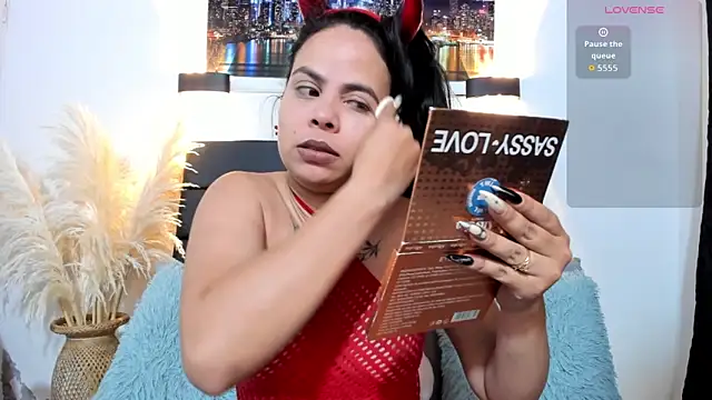 Julieta Coopeer  online show from September 16, 2025, 10:38 am