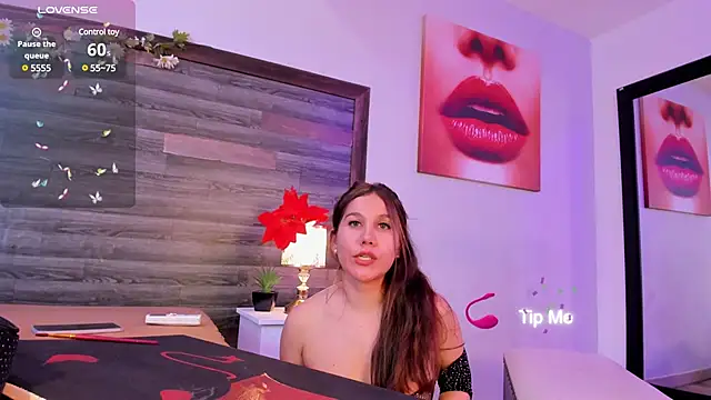 EmmaBakeer online show from February 12, 2025, 10:59 pm