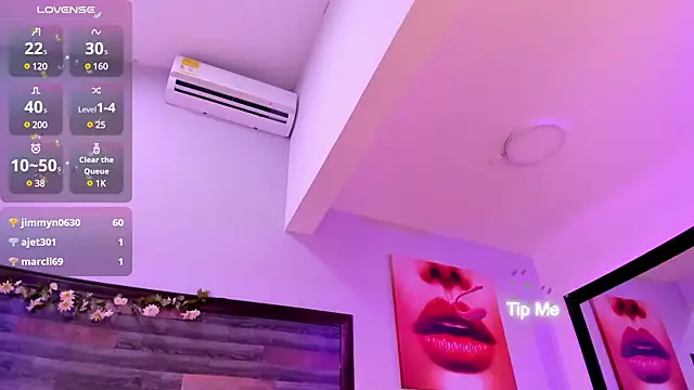 EmmaBakeer online show from February 14, 2025, 1:56 am