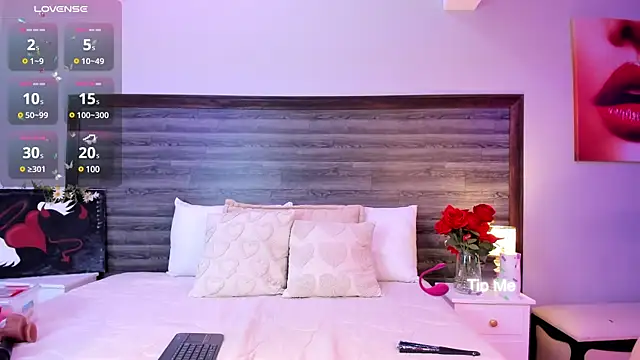 EmmaBakeer online show from March 5, 2025, 4:13 pm