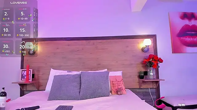 EmmaBakeer online show from November 13, 2025, 11:31 am