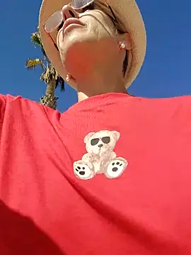 blondyruby online show from September 14, 2025, 10:03 am