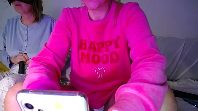 Snapshot of blondyruby chatting on February 7, 2026, 9:07 pm blondyruby online show from February 7, 2026, 9:07 pm