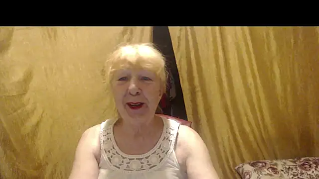  Estelitta 5 online show from September 27, 2025, 4:45 pm