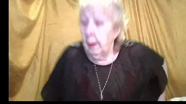  Estelitta 5 online show from February 18, 2026, 10:22 am