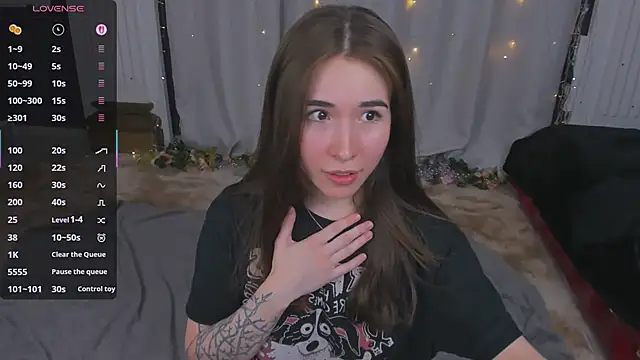 ashleyro1 online show from April 2, 2026, 5:27 am