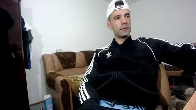 Snapshot of I_like_older_menn chatting on February 16, 2026, 6:09 am I like older menn online show from February 16, 2026, 6:09 am