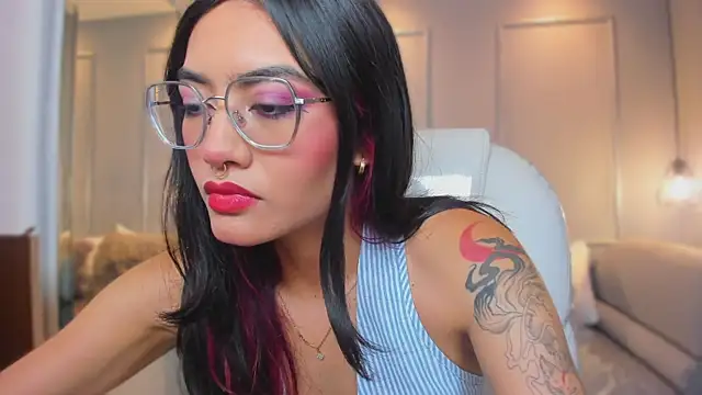 AzuraKindong online show from February 16, 2026, 7:21 pm