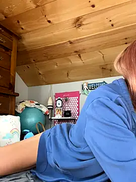 DanaeJustine online show from October 16, 2025, 4:41 pm