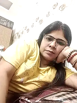 Husnpari20 online show from December 23, 2024, 2:07 pm