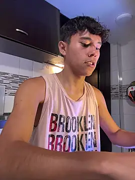 Angel esteban fx online show from March 10, 2026, 12:37 am