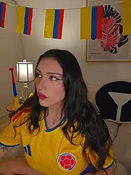 freya bella  online show from June 19, 2026, 6:18 am