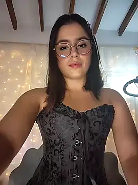 Juanelopez1 online show from December 2, 2024, 3:04 am