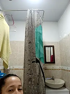 emilypoppy3 online show from November 26, 2025, 2:01 am