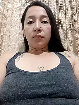 emilypoppy3 online show from December 14, 2025, 1:27 pm