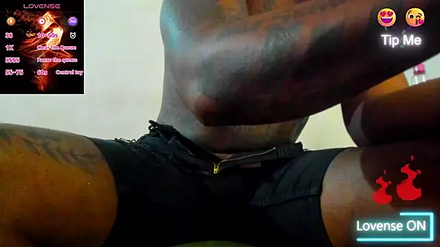 wotton 17 online show from November 25, 2025, 3:06 am