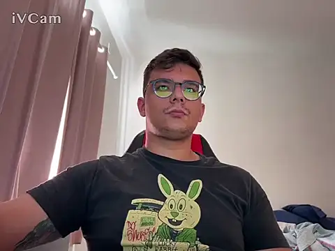 Thickdick6905 online show from September 9, 2025, 12:26 pm