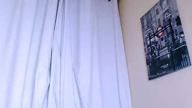 Snapshot of FRANCHEZKA chatting on December 3, 2025, 7:05 am FRANCHEZKA online show from December 3, 2025, 7:05 am