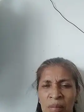 soltrinidad online show from February 27, 2025, 9:58 pm