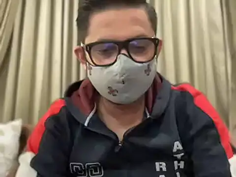 slavekinky001 online show from December 3, 2024, 7:44 pm