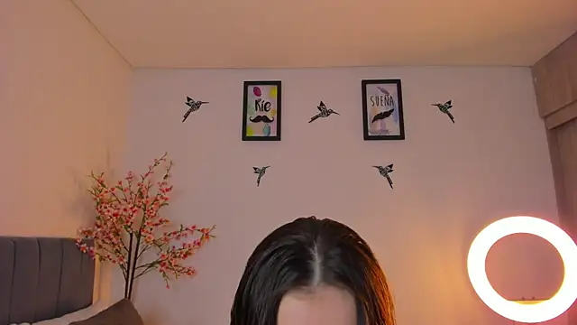 im sarah34 online show from January 8, 2025, 3:40 am