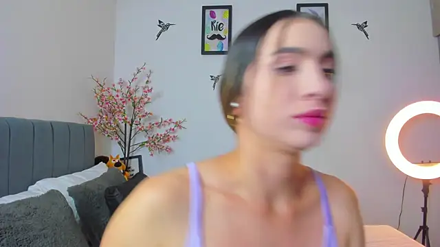 im sarah34 online show from March 6, 2025, 11:36 am