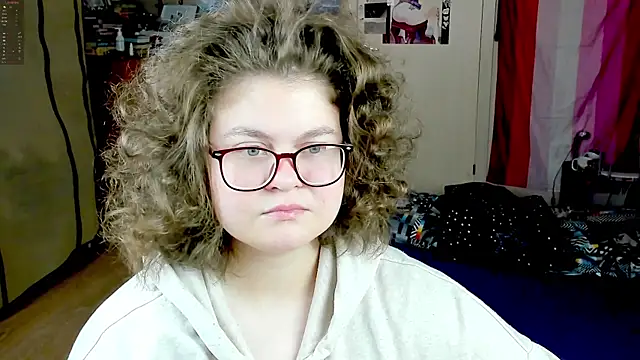 Sashy Way online show from October 23, 2025, 9:19 am