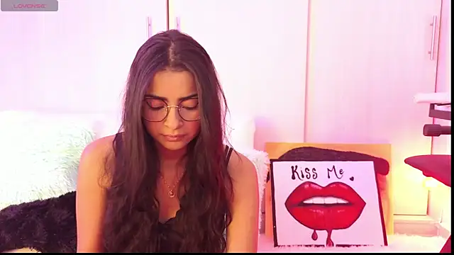 Yues050600 online show from January 19, 2025, 12:17 am